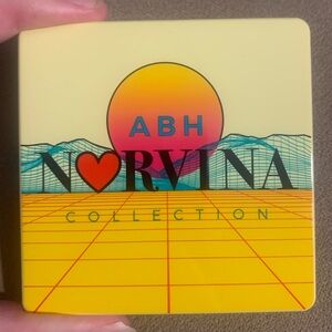 ABH Norvina mini Vol 2 palette